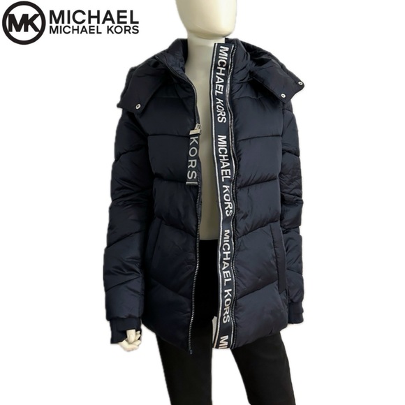 NWT MICHAEL MICHAEL KORS HOODED PUFFER JACKET ZIPPED WITH THUMBHOLE‎ CUFFS NAVY - Picture 1 of 17